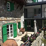 Gospodarstwo wiejskie Maison Elena *