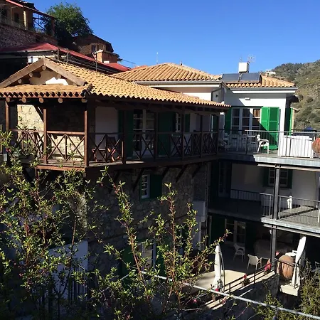 Country house Maison Elena Kalopanagiotis