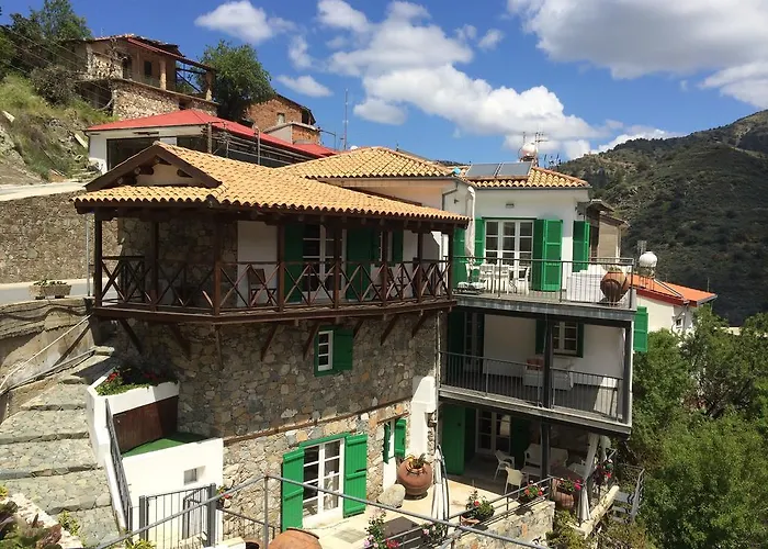 Maison Elena * Kalopanagiotis