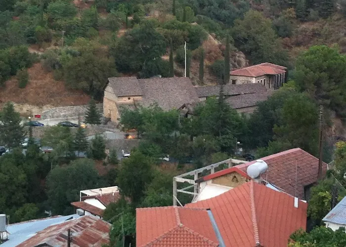 Landhuis Maison Elena Kalopanagiotis